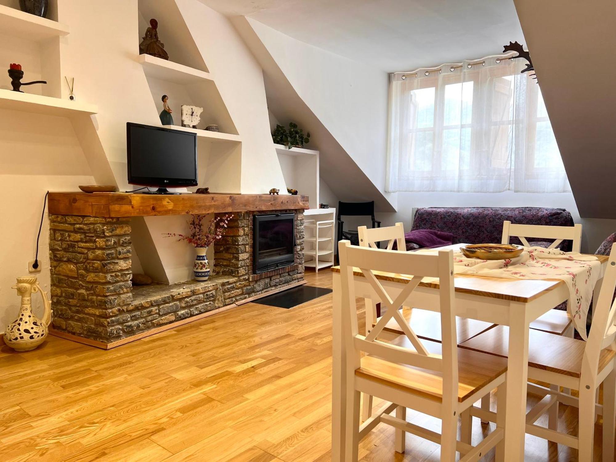 Apartamento Centrico Con Parking - L'Amfitriona Риальп Экстерьер фото